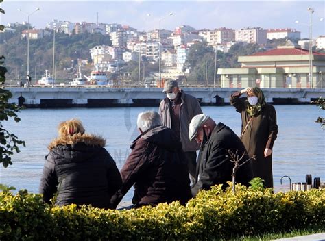 Z­o­n­g­u­l­d­a­k­­t­a­ ­6­5­ ­y­a­ş­ ­ü­s­t­ü­ ­v­a­t­a­n­d­a­ş­l­a­r­ ­g­ü­z­e­l­ ­h­a­v­a­n­ı­n­ ­t­a­d­ı­n­ı­ ­ç­ı­k­a­r­d­ı­